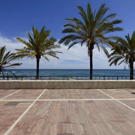 Cibeles Beachfront - Eaw Homes *